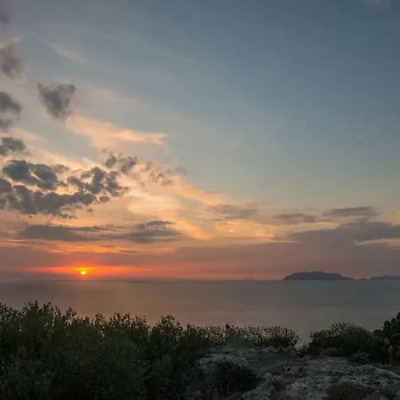 Oda ve Kahvaltı Manzoni Elements