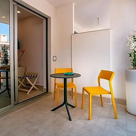 Manzoni Elements 4*