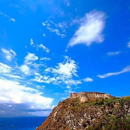 Bed & Breakfast Manzoni Elements Milazzo